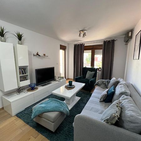 Apartment Story,Vojvode Petka Beograd Luaran gambar